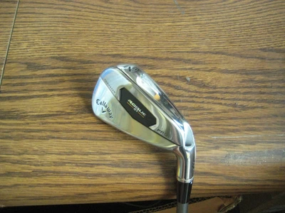 BRAND NEW Callaway Rogue ST Pro 7 iron Graphite Senior mens RH UP2  -1/2 - Image 1 of 4