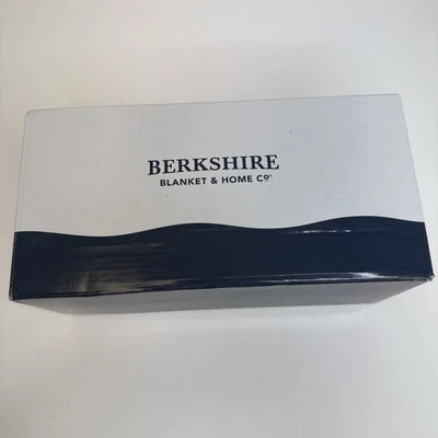 BERKSHIRE BLANKET Berkshire 50"x60" Classic VelvetLoft Solid Throw Blanket Lightweight Soft Fuzzy