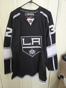 NHL Los Angeles Kings Jonathan Quick Reebok 54 Hockey Jersey w/ fight strap - Picture 1 of 4