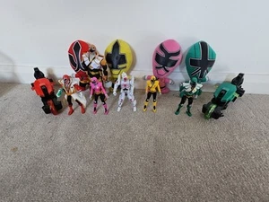 Power Rangers Samurai Action Figuren und Fahrräder Konvolut - Bild 1 von 12