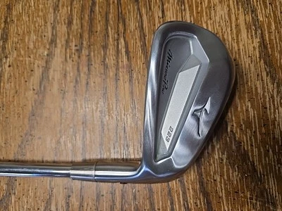 Mizuno Pro 223 7-Iron Stiff Flex Steel Shaft Aaa - Image 1 of 4
