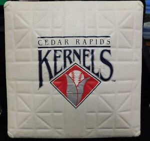 Cedar Rapids Kernels Midwest Minor League Full Size 15x15 Base Pad "New"
