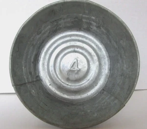 Vintage Galvanized Round Wash Tub Small No. 4 Metal - Picture 1 of 6