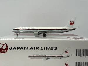 JC Wings 1:200 Japan Airlines Boeing 767-300 JA8266 XX2725P Mint Condition - Picture 1 of 3