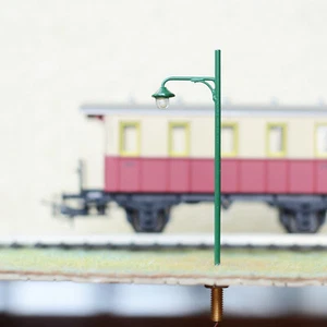 5 x HO scale model railroad street lights LED lamppost path lamp 65mm #T0513BG - Picture 1 of 4