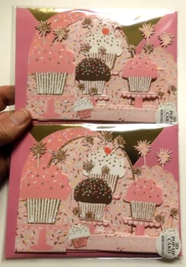 2 Tarjetas de CUMPLEAÑOS 3D Pop-up Cupcakes Mensaje Espacio en la parte posterior Lady Jayne Ltd - Imagen 1 de 8