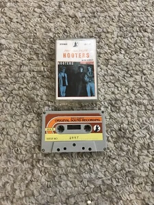HOOTERS: Nervous Night -16110 Cassette Tape Singapore Release 80s Rock - Imagen 1 de 3