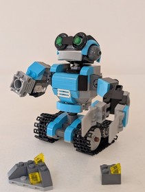 LEGO  Creator  31062  Robo Explorer Robot (Complete set w/Instructions)
