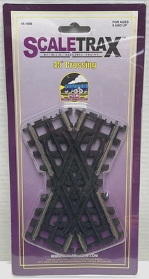 MTH SCALETRAX 45-1006 O-GAUGE 45 DEGREE CROSSING - BRAND NEW - Image 1 of 2