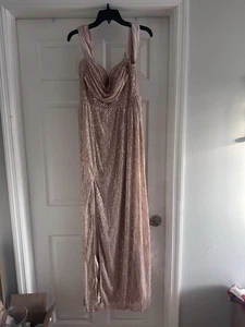 Abito vestito Faeriesty maxi beige champagne paillettes senza maniche grande - Foto 1 di 8