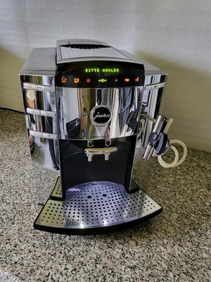 Jura Impressa F9 - Bild 1 von 4