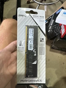 PNY 16GB DDR4 3200 PC4-25600 288-Pin 1.2V Desktop Memory Module MD16GSD43200-TB - Picture 1 of 2