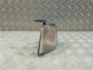 Freccia Luce Sinistro Nissan Primera Hatchback (P10) 1.6 Ga16Ds - Foto 1 di 5