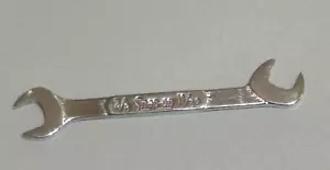 Snap on DS2422 11/32" X 3/8", 4 Way Angle Head Open End Wrench, 3.4" L. "Mini" - Foto 1 di 10