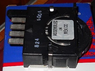 NOS 1995-96 Buick Roadmaster Headlight Switch D1528E - Image 1 of 1