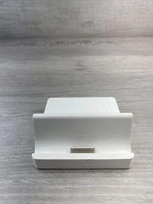APPLE iPAD DOCK DOCKING STATION A1381 - Image 1 of 4