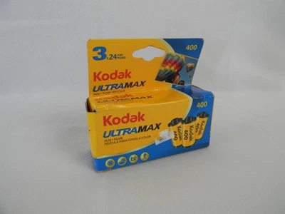 Kodak Ultramax 400 35mm Color Film 24 Exposures (3-Pack) Expired 7/2016 - Image 1 of 4