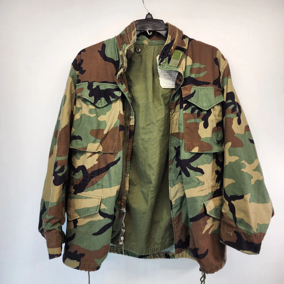 复古 Alpha Industries 冷天气野战夹克军用 M65 迷彩小号 — 第 1/4 张图片