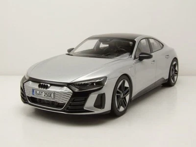 Audi RS E-Tron GT 2021 Argento Modellino 1:18 Norev - Immagine 1 di 4