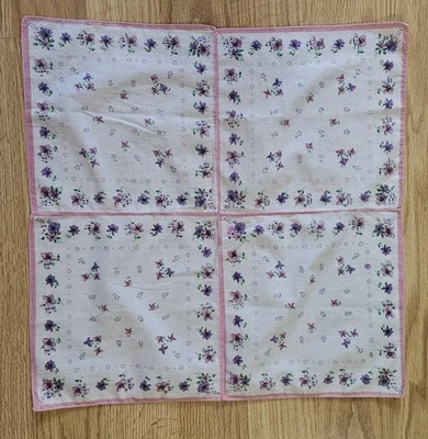 Panel de pañuelo floral vintage sin cortar 4 en 1 estampado de flores rosa y púrpura 20x20" Foto 1 de 4