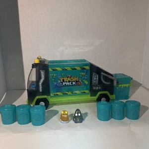Das Müllpaket Konvolut LKW mit Mülleimer 6 kleine leere Dosen 2 Figuren Elche - Bild 1 von 17