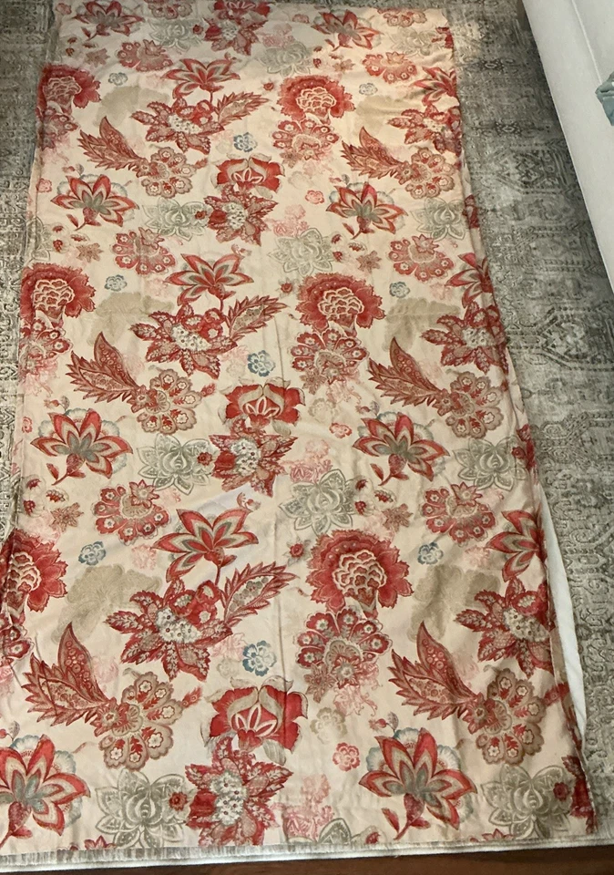 2 PAINÉIS JACOBINOS VERMELHOS CELEIRO FLORAL CINDY CRAWFORD ROUGE 79 X39 Grannycore - Imagem 1 de 4