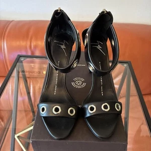 Giuseppe Zanotti schwarze High Heels 22,5 cm / US 5,5 unbenutzt Made in Italy mit Karton - Bild 1 von 24