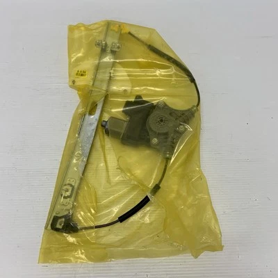 GENUINE NEW KIA STONIC FRONT RIGHT DRIVERS ELECTRIC WINDOW REGULATOR 82402H8110 - Image 1 of 3