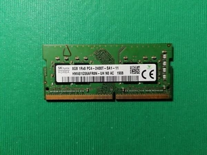 MODULO RAM MEMORIA HYNIX DDR4 8GB 1Rx8  PC4  2400T-SA1-11 1908 SPED.GRATIS - Foto 1 di 1