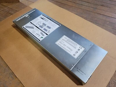 Cisco UCSB-B200-M5 UCS B200 M5 2 Bay Blade Server 2.5" 24-DIMM DDR4 12VDC - Image 1 of 4