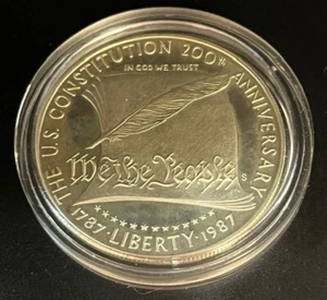 Currency Canada Dollar 1987 - Elisabeth II - 200 Anniv. de La Costitucion - - Picture 1 of 2