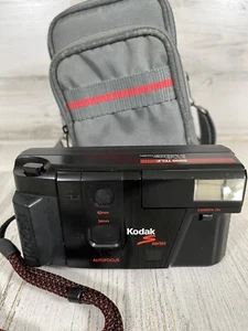 Kodak S Series S900 Tele Autoflash Dual Lens System DX Programmed Camera W/ Case - Picture 1 of 8