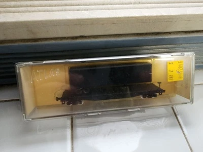 Atlas N Gauge 3770 40' Trailer on Flat Car - Image 1 of 4