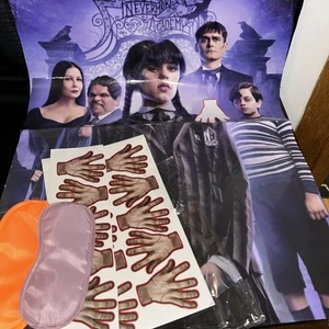 Halloween Pin The Hand On Thing Game - Picture 1 of 6