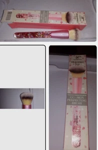 IT Cosmetics HEAVENLY LUXE CC+ SKIN PERFECTING FLAWLESS FOUNDATION MAKEUP BRUSH - Picture 1 of 1