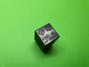Rele Alfa Romeo A727 651 A727651 12V 46409709 12V 46409709 - Bild 1 von 2