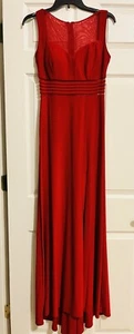 Vestido de noche rojo Nightway con malla y abertura talla 4 usado en excelente estado - Imagen 1 de 9