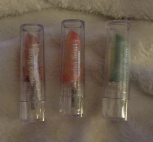 New KleanColor Lipstick Reign Hydrating Lip Color Choose Shade 0.11oz/3.1g - Picture 1 of 7