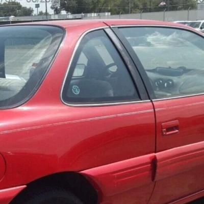 庞蒂亚克 Grand Am,1992 年、1993 年、1995 年、1996 年 - 1998 年,右后方玻璃 — 第 1/4 张图片