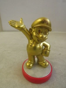 Nintendo Amiibo Gold Mario Figure Super Mario Series - Picture 1 of 2