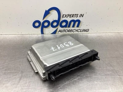 Centralina motore Volvo V70 II 285 0281010319 P19212566 - Immagine 1 di 3