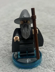LEGO Dimensions The Lord Of The Rings “Gandalf” Minifigure with Tag Base - Picture 1 of 4