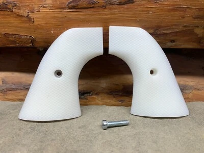 Uberti Cattleman Taylors & Co 1873 SAA Grips White Diamond Hatch Handles polymer Foto 1 de 3