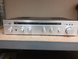 amplificatore Sanyo DCA 3510 perfettamente funzionante - Foto 1 di 9