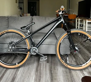 Specialized P3 Dirt Jumper - Picture 1 of 10