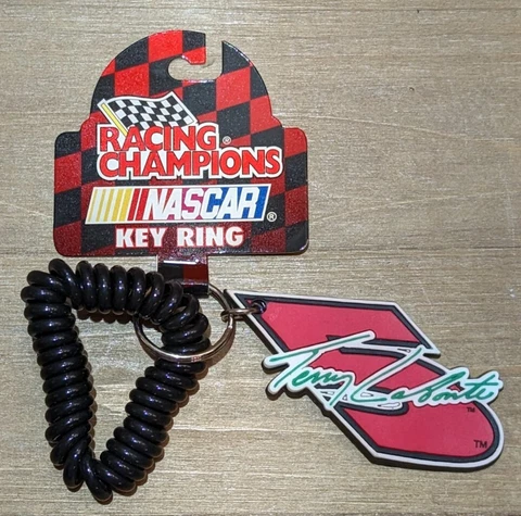 VTG RACING CHAMPIONS NASCAR Terry Labonte Kellogg's #5 Keychain w/ Wrist Cord Cover