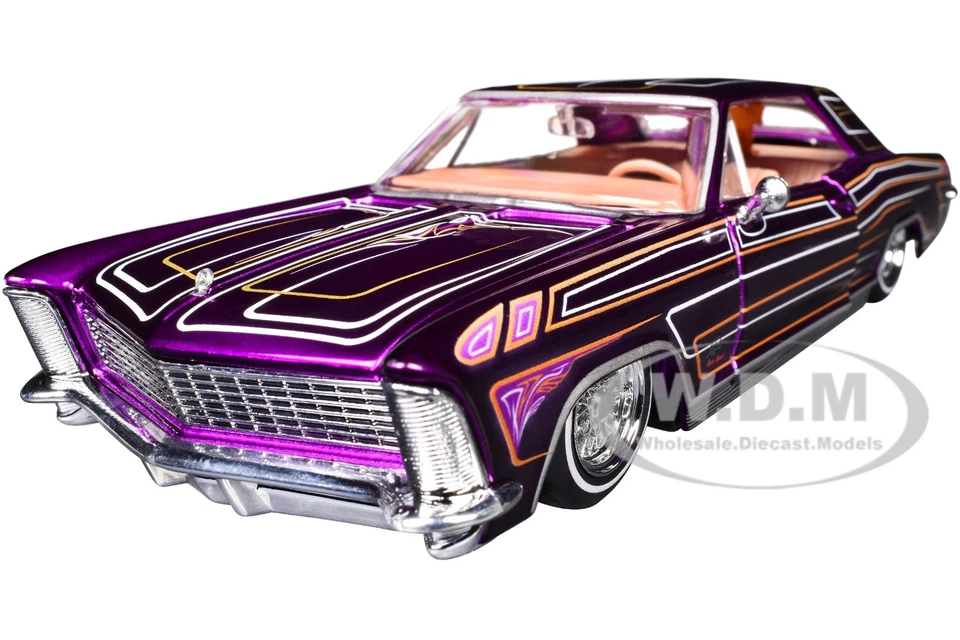 1965 BUICK RIVIERA LOWRIDER PURPLE 1/26 DIECAST MODEL CAR BY MAISTO 32551