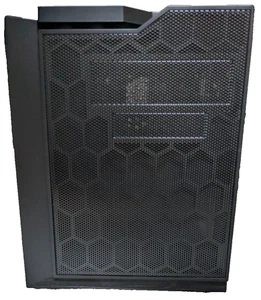 Chieftec CI-01B-OP Gaming Cube – używana obudowa komputera z oryginalnym opakowaniem - Zdjęcie 1 z 12