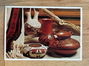 Postcard ~ Hopi Pottery ~ UNMAILED - Picture 1 of 2