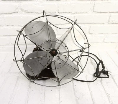 Vintage Eskimo Desk Shop Fan Old - WORKS  - Image 1 of 4